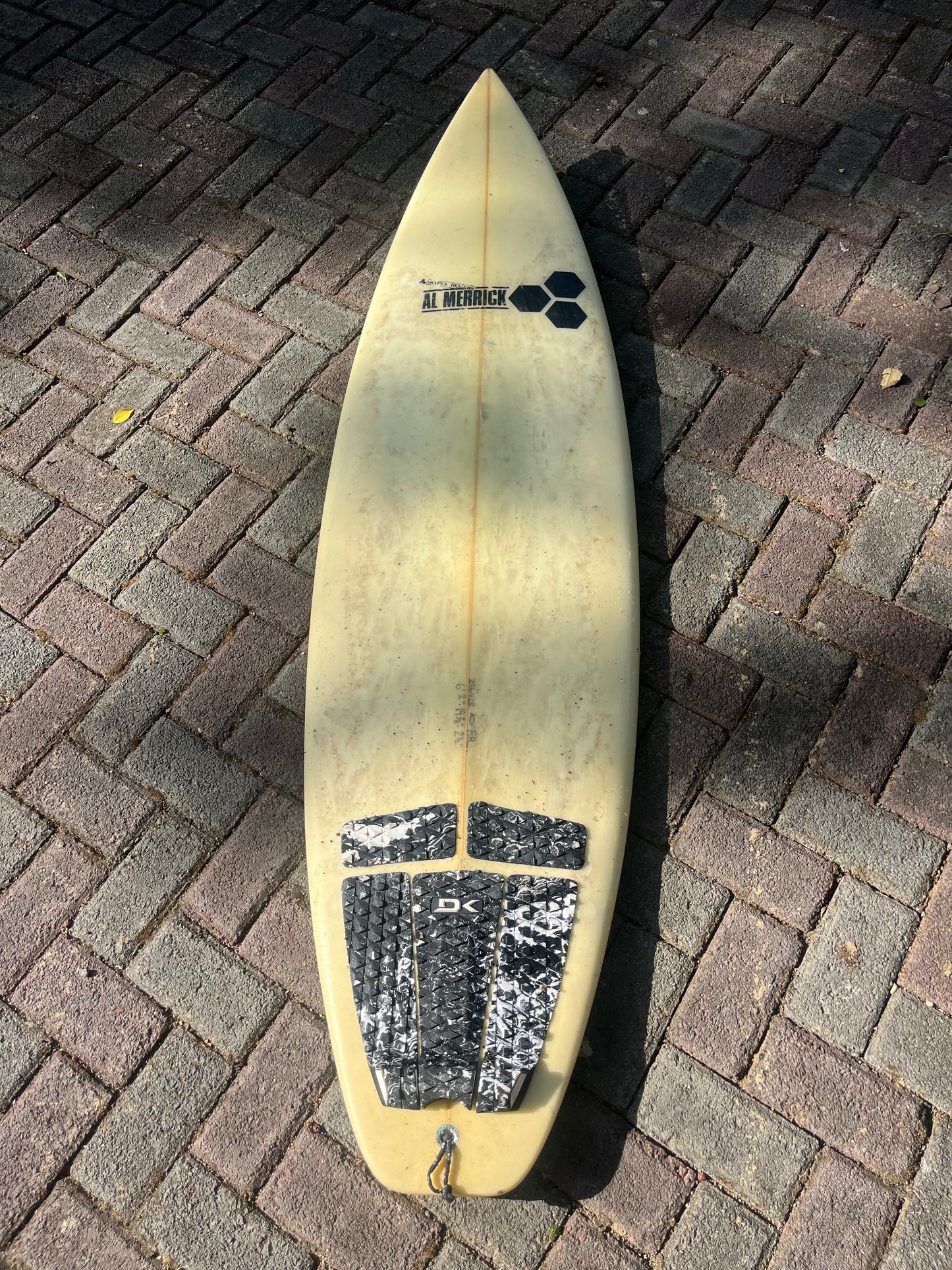 Channel Islands 6’2” used surfboard one day Rental